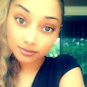 Meet your Posher, Donelle